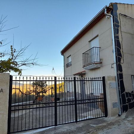 Casa Rural Del Saz 耶斯特 外观 照片